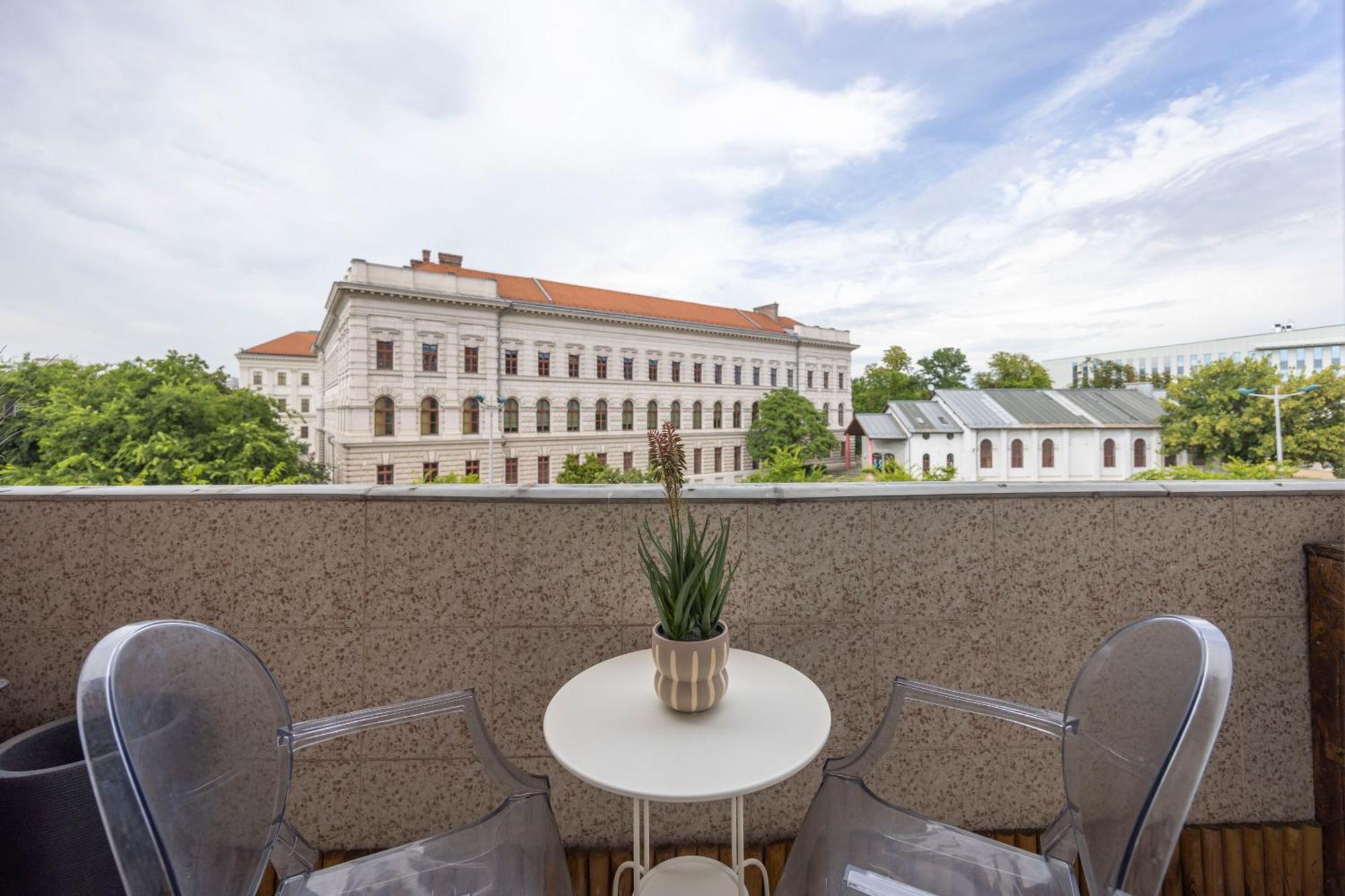 Luxy Central Spacious & Cozy Residence With Balcony Budapesta Exterior foto