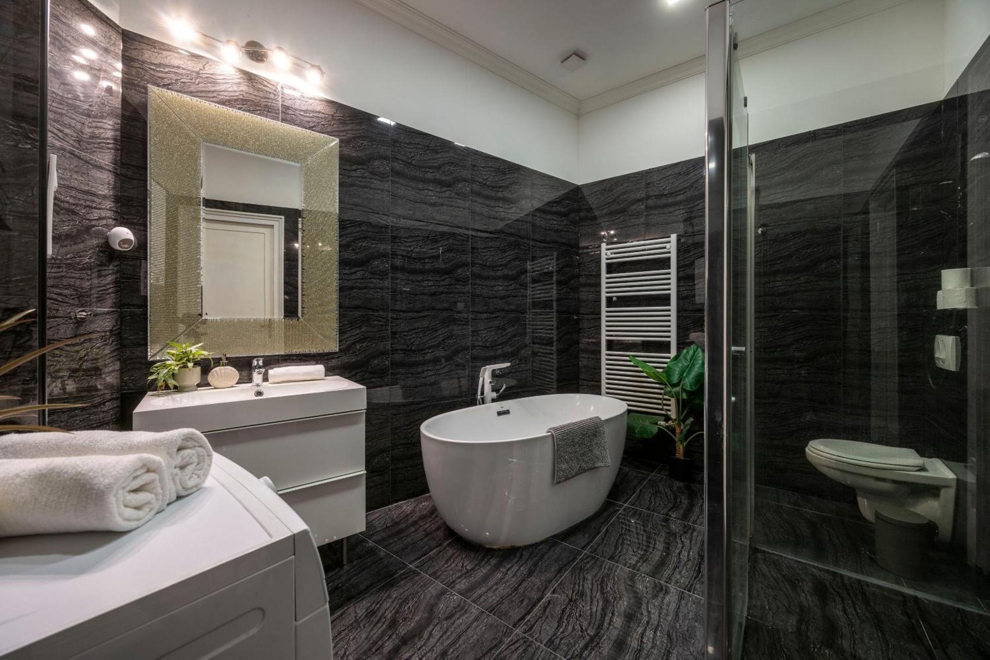 Luxy Central Spacious & Cozy Residence With Balcony Budapesta Exterior foto